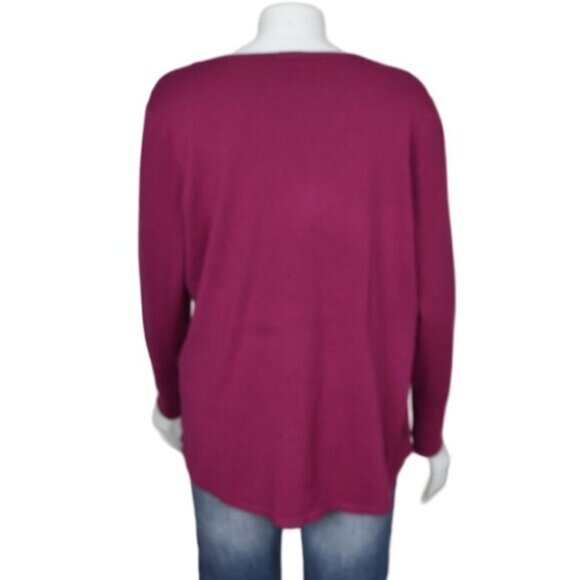 Chico's Dark Pink V-Neck Long Sleeve Rayon Blend Soft Sweater Size 2 - Picture 4 of 8